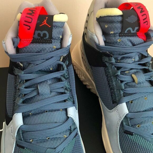 ⭐️NIKE JORDAN DELTA MID SNEAKERS main image 6